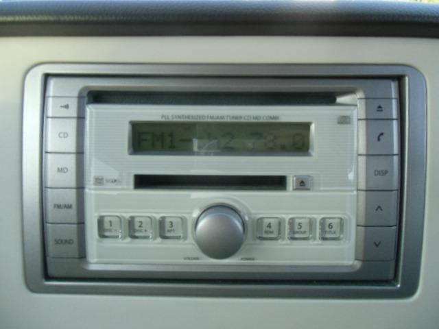 アルトラパン Ｘ２　キーレスキー　禁煙車　フルフラットシート　運転席エアバッグ　電格ミラー　衝突安全ボディ　ＡＢＳ　ベンチシート　キーレス付き　助手席エアバック　ＡＣ　ＰＳ　ＰＷ（10枚目）