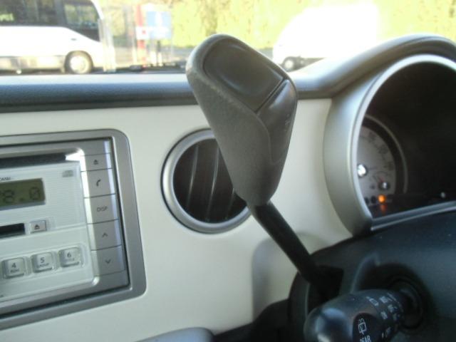 アルトラパン Ｘ２　キーレスキー　禁煙車　フルフラットシート　運転席エアバッグ　電格ミラー　衝突安全ボディ　ＡＢＳ　ベンチシート　キーレス付き　助手席エアバック　ＡＣ　ＰＳ　ＰＷ（11枚目）