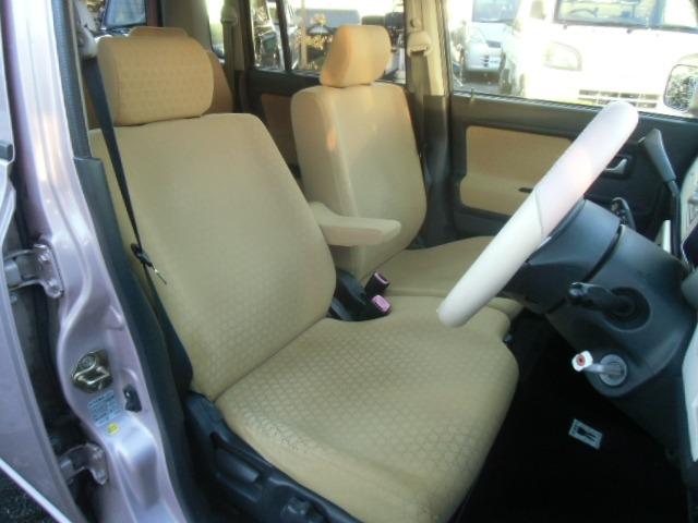 アルトラパン Ｘ２　キーレスキー　禁煙車　フルフラットシート　運転席エアバッグ　電格ミラー　衝突安全ボディ　ＡＢＳ　ベンチシート　キーレス付き　助手席エアバック　ＡＣ　ＰＳ　ＰＷ（13枚目）