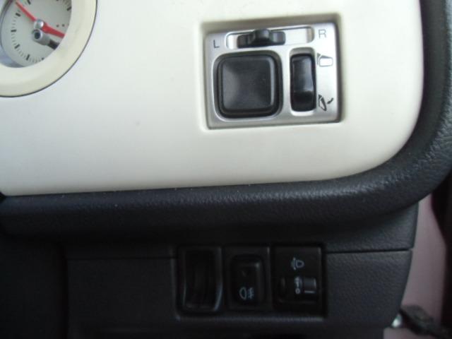 アルトラパン Ｘ２　キーレスキー　禁煙車　フルフラットシート　運転席エアバッグ　電格ミラー　衝突安全ボディ　ＡＢＳ　ベンチシート　キーレス付き　助手席エアバック　ＡＣ　ＰＳ　ＰＷ（21枚目）