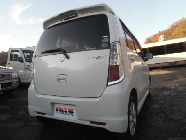 ワゴンＲスティングレー Ｔ　スマートキー　社外アルミ　ＴＢ　エアロ　インテリキー　ＷエアＢ　エアコン　キーフリー　ＰＳ　ＰＷ　運転席エアバック　フルフラ　衝突安全ボディ　ベンチシート　ＡＢＳ　電動格納ミラー（8枚目）