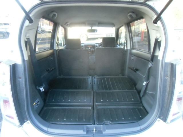 ワゴンＲスティングレー Ｔ　スマートキー　社外アルミ　ＴＢ　エアロ　インテリキー　ＷエアＢ　エアコン　キーフリー　ＰＳ　ＰＷ　運転席エアバック　フルフラ　衝突安全ボディ　ベンチシート　ＡＢＳ　電動格納ミラー（18枚目）