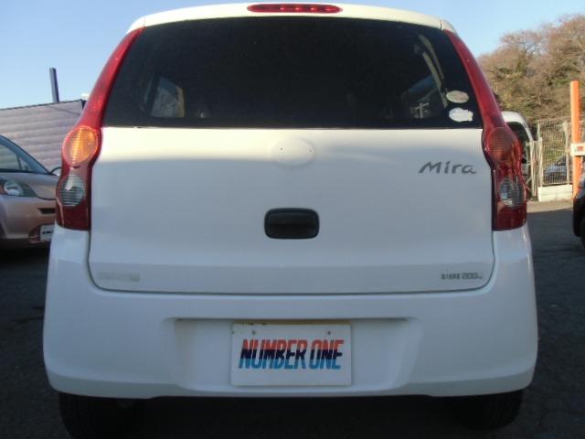 ミラ TX ナビ キーレスキー 禁煙 安全ボディ マニュアルエアコン キーレスエントリーシステム エアバック パワステ メモリーナビ パワーウィンドー 両席エアバッグ(3枚目)