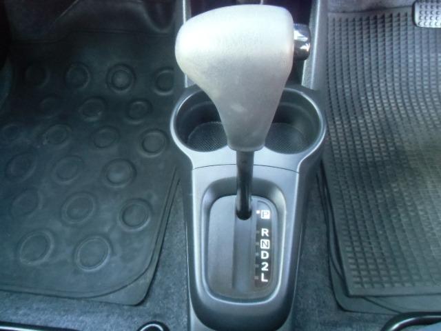 ミラ TX ナビ キーレスキー 禁煙 安全ボディ マニュアルエアコン キーレスエントリーシステム エアバック パワステ メモリーナビ パワーウィンドー 両席エアバッグ(11枚目)