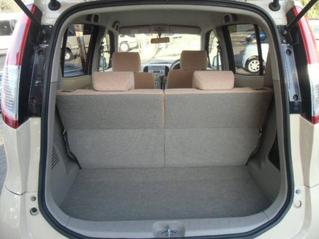 モコ E 禁煙車 CD&MD ベンチシートフルフラット ベンチ ワイヤレスキー 禁煙車両 助手席エアバック スマ-トキ- AUTOエアコン 衝突安全ボディ PW PS ABS 運転席エアバッグ 電動ミラー(18枚目)