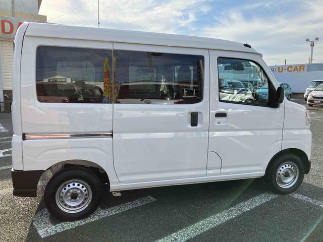 ハイゼットカーゴ DX キーレスエントリー/ハロゲンヘッドライト/スマートアシスト/パワーウインドウ/スモークガラス/AMラジオ/エアコン/パワーステアリング/エアバック(4枚目)