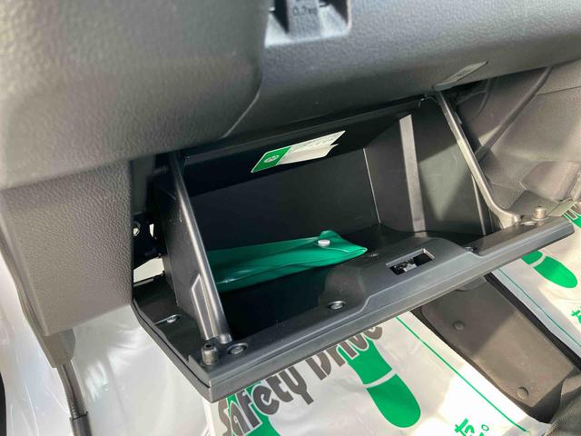 ハイゼットカーゴ DX キーレスエントリー/ハロゲンヘッドライト/スマートアシスト/パワーウインドウ/スモークガラス/AMラジオ/エアコン/パワーステアリング/エアバック(27枚目)