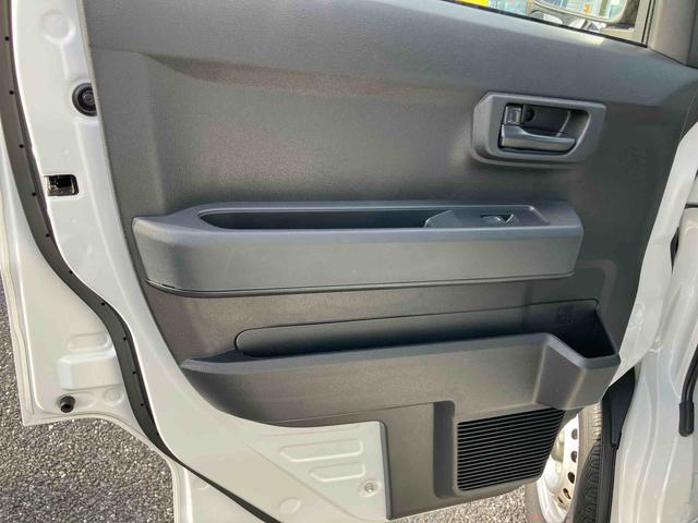 ハイゼットカーゴ DX キーレスエントリー/ハロゲンヘッドライト/スマートアシスト/パワーウインドウ/スモークガラス/AMラジオ/エアコン/パワーステアリング/エアバック(29枚目)