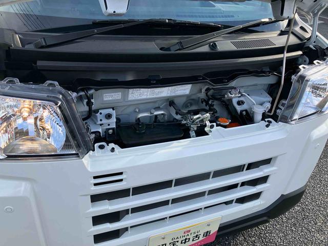ハイゼットカーゴ DX キーレスエントリー/ハロゲンヘッドライト/スマートアシスト/パワーウインドウ/スモークガラス/AMラジオ/エアコン/パワーステアリング/エアバック(35枚目)