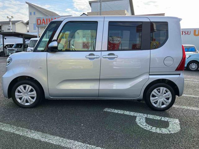 タント L キーフリーシステム/ラバーマット/パワーウインドウ/プッシュスターター/オートエアコン/バックカメラ/ステアリングスイッチ/LEDヘッドライト/オートライト(6枚目)