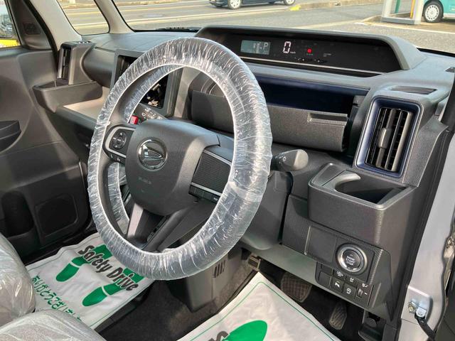 タント L キーフリーシステム/ラバーマット/パワーウインドウ/プッシュスターター/オートエアコン/バックカメラ/ステアリングスイッチ/LEDヘッドライト/オートライト(9枚目)