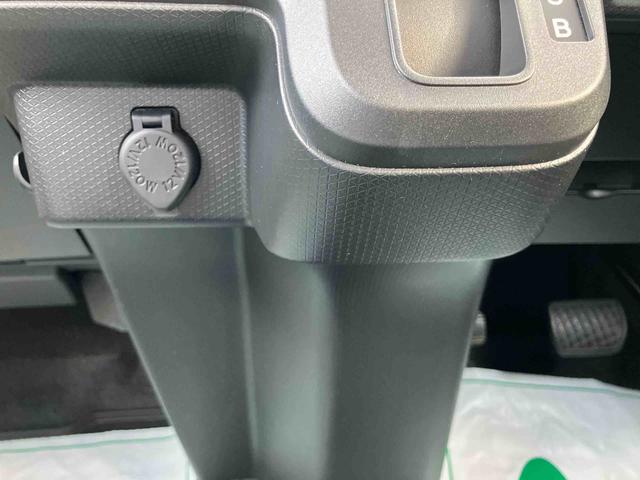 タント L キーフリーシステム/ラバーマット/パワーウインドウ/プッシュスターター/オートエアコン/バックカメラ/ステアリングスイッチ/LEDヘッドライト/オートライト(13枚目)