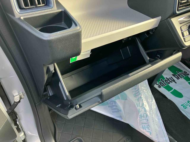 タント L キーフリーシステム/ラバーマット/パワーウインドウ/プッシュスターター/オートエアコン/バックカメラ/ステアリングスイッチ/LEDヘッドライト/オートライト(33枚目)