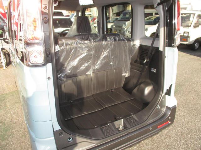 ハイブリッドXZ 届出済未使用車 両側電動 スマートキー(13枚目)