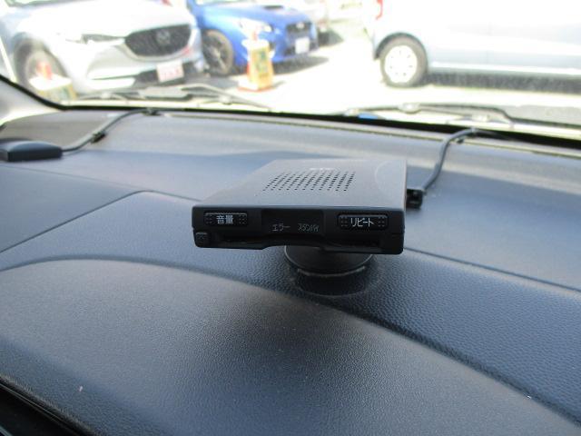 カスタムＲＳ　ＥＴＣ　ナビ　ＴＶ　ＨＩＤ　スマートキー　電動格納ミラー　ベンチシート　ＣＶＴ　盗難防止システム　ＡＢＳ　ＣＤ　ＤＶＤ再生　ＵＳＢ　ミュージックプレイヤー接続可　アルミホイール　衝突安全ボディ(6枚目)