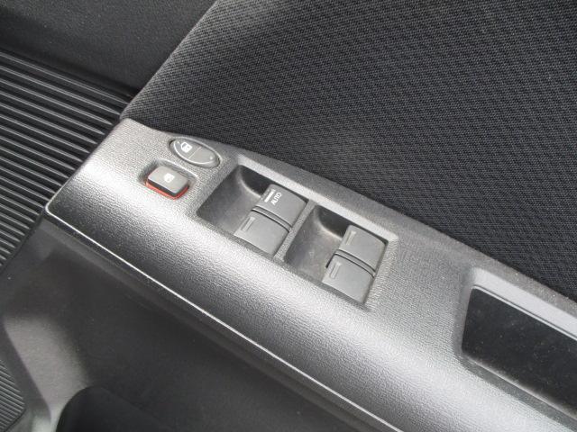 フリードスパイクハイブリッド ハイブリッド　ナビ　両側スライドドア　電動格納ミラー　ＣＶＴ　衝突安全ボディ　ＡＢＳ　ＥＳＣ　エアコン　パワーステアリング　パワーウィンドウ（9枚目）