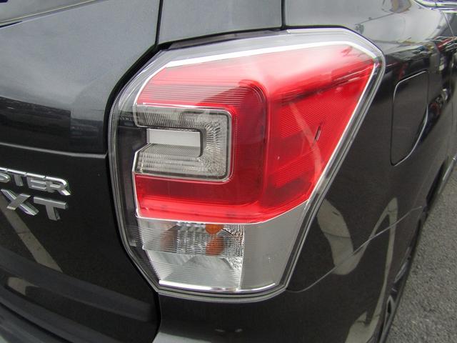2.0XT アイサイト アドバンテージライン サイバーナビ CD/DVD再生 BTオーディオ 地デジ 1オーナー車 アイサイトVer3.0 ハーフレザーシート スマートキー Bカメラ シートヒーター 電動シート LEDライト(60枚目)