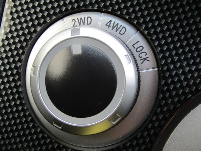 デリカＤ：５ Ｄ　パワーパッケージ　リフトＵＰカスタム　７人乗り　カロッツェリア楽ナビ　ＣＤ／ＤＶＤ再生　地デジ　両パワスラ　バックカメラ　社外１６ＡＷ＋オープンカントリー　ＥＴＣ　シートヒーター　ＪＡＯＳフラップ（45枚目）