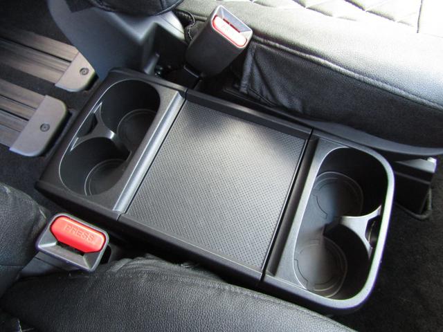 デリカＤ：５ Ｐ　１０．１型メモリナビ　ＣＤ／ＤＶＤ再生　ＢＴオーディオ　地デジ　両パワスラ　アラウンドビューモニター　エレクトリックテールゲート　ＥＴＣ　ヒーター付き電動シート　ｅアシスト　ＬＥＤヘッドライト（49枚目）