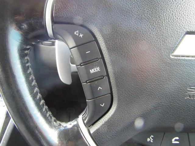デリカＤ：５ シャモニー　１０周年記念車　専用ハーフレザーシート　純正ＳＤマルチナビ　ＣＤ／ＤＶＤ再生　ＢＴオーディオ　地デジ　ＵＳＢ接続　両パワスラ　Ｆ／Ｓ／Ｒカメラ　ヒーター付き電動シート　Ｆチューブガード　ＥＴＣ（33枚目）