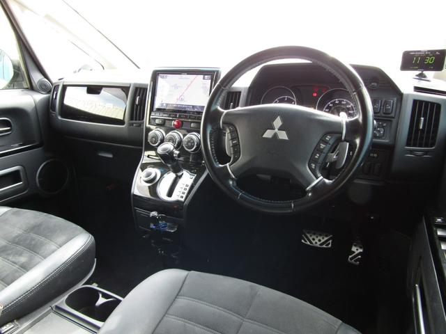 デリカＤ：５ シャモニー　１０周年記念車　アルパイン９型ＢＩＧＸ　ＣＤ／ＤＶＤ再生　ＢＴオーディオ　地デジ　両パワスラ　フリップダウンモニター　バックカメラ　専用ハーフレザー　専用クローム１８ＡＷ　ＥＴＣ　ヒーター付きＰシート（29枚目）
