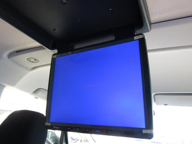 デリカＤ：５ Ｄ　パワーパッケージ　イクリプス７型メモリナビ　ＣＤ／ＤＶＤ再生　ＢＴオーディオ　地デジ　両パワスラ　後席フリップダウンモニター　ＥＴＣ　クルーズコントロール　シートヒーター（47枚目）