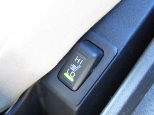 デリカＤ：５ Ｐ　１０型メモリナビ　ＣＤ／ＤＶＤ再生　ＢＴオーディオ　地デジ　両パワスラ　アラウンドビューモニター　オートステップ　エレクトリックテールゲート　ヒーター付き電動シート　ｅアシスト　ＥＴＣ（41枚目）
