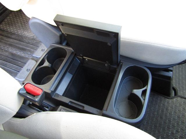 デリカＤ：５ Ｐ　１０型メモリナビ　ＣＤ／ＤＶＤ再生　ＢＴオーディオ　地デジ　両パワスラ　アラウンドビューモニター　オートステップ　エレクトリックテールゲート　ヒーター付き電動シート　ｅアシスト　ＥＴＣ（43枚目）