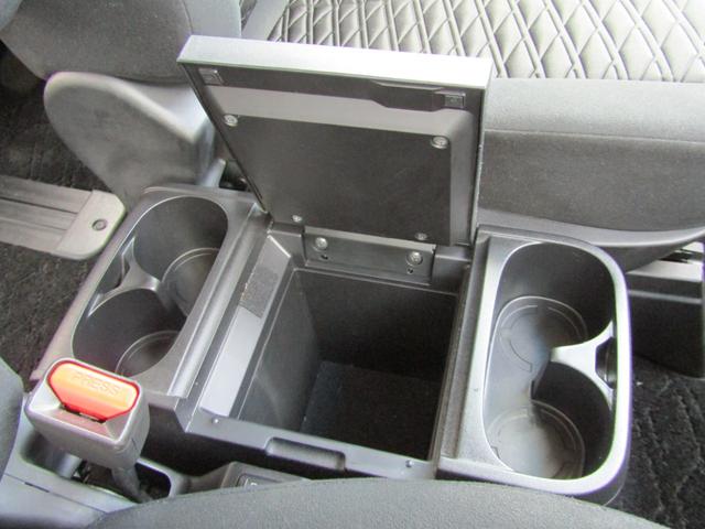 デリカＤ：５ Ｇ　パワーパッケージ　７人乗り　１０．１型ナビ　ＣＤ／ＤＶＤ再生　ＢＴオーディオ　地デジ　両パワスラ　バックカメラ　エレクトリックテールゲート　ｅアシスト　ヒーター付き電動シート　ＥＴＣ（40枚目）