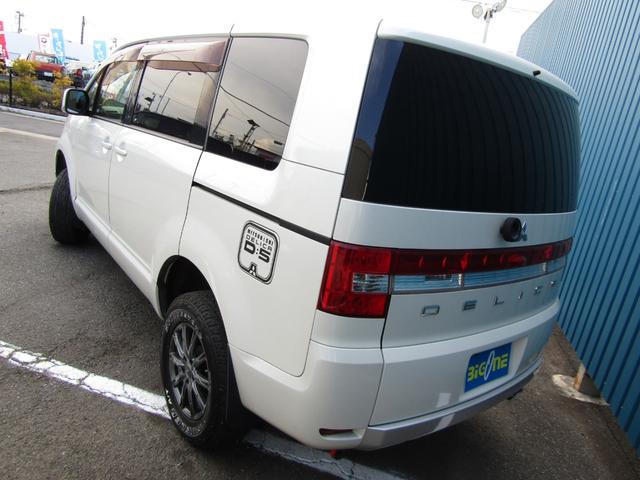 デリカＤ：５ Ｇ　パワーパッケージ　リフトＵＰカスタム　ストラーダ７型メモリナビ　ＣＤ／ＤＶＤ再生　ＢＴオーディオ　地デジ　電動スライドドア　バックカメラ　フロントチューブガード　社外１６インチＡＷ＋デューラー　ＥＴＣ（19枚目）