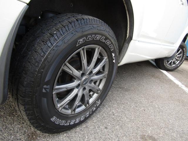 デリカＤ：５ Ｇ　パワーパッケージ　リフトＵＰカスタム　ストラーダ７型メモリナビ　ＣＤ／ＤＶＤ再生　ＢＴオーディオ　地デジ　電動スライドドア　バックカメラ　フロントチューブガード　社外１６インチＡＷ＋デューラー　ＥＴＣ（53枚目）