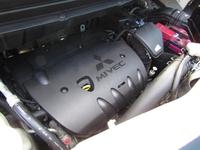 デリカＤ：５ Ｇ　パワーパッケージ　リフトＵＰカスタム　ストラーダ７型メモリナビ　ＣＤ／ＤＶＤ再生　ＢＴオーディオ　地デジ　電動スライドドア　バックカメラ　フロントチューブガード　社外１６インチＡＷ＋デューラー　ＥＴＣ（63枚目）