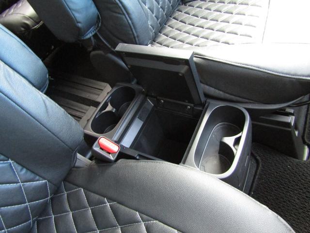 デリカＤ：５ Ｐ　１０．１型ナビ　ＣＤ／ＤＶＤ再生　ＢＴオーディオ　地デジ　両パワスラ　アラウンドビュー　エレクトリックテールゲート　ＥＴＣ　ＵＳＢ接続　ヒーター付き電動シート　ｅアシスト　ＬＥＤヘッドライト（54枚目）