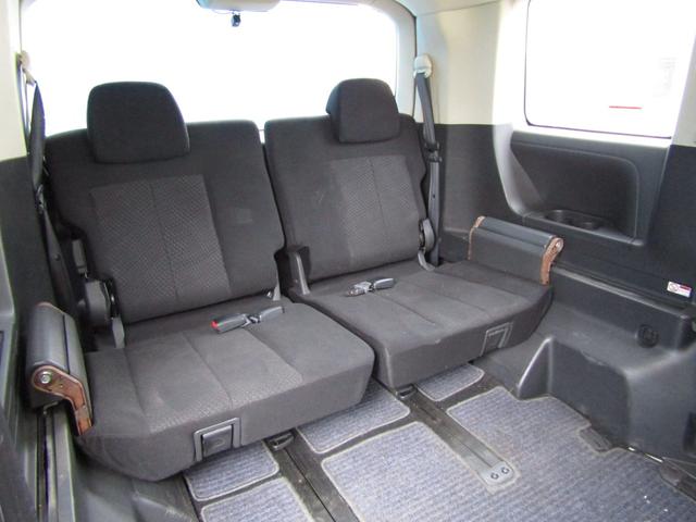 デリカＤ：５ Ｄ　パワーパッケージ　リフトＵＰカスタム　カロッツェリアサイバーナビ　ＣＤ／ＤＶＤ再生　ＢＴオーディオ　地デジ　両パワスラ　１６インチＭＫ４６＋グッドリッチＫｏ２　ＪＡＯＳ１インチキット　ＥＴＣ　クルーズコントロール（27枚目）