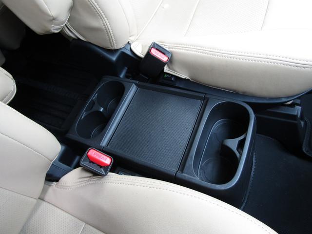 デリカＤ：５ Ｄ　パワーパッケージ　リフトＵＰカスタム　カロッツェリアサイバーナビ　ＣＤ／ＤＶＤ再生　ＢＴオーディオ　地デジ　両パワスラ　１６インチＭＫ４６＋グッドリッチＫｏ２　ＪＡＯＳ１インチキット　ＥＴＣ　クルーズコントロール（50枚目）