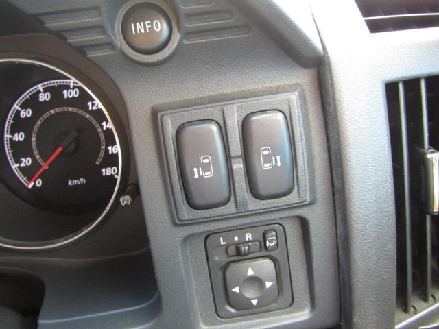 デリカD:5 D パワーパッケージ カロッツェリア楽ナビ CD/DVD再生 BTオーディオ 地デジ 両パワスラ バックカメラ 後席フリップダウンモニター ETC シートヒーター クルーズコントロール HIDヘッドライト(45枚目)