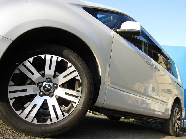 デリカD:5 G パワーパッケージ 10.1型メモリナビ CD/DVD再生 BTオーディオ 地デジ USB接続 両パワスラ アラウンドビューモニター エレクトリックテールゲート 後席フリップダウンモニター ヒーター付き電動シート(16枚目)