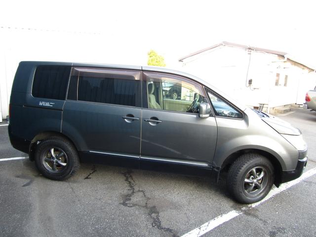 デリカＤ：５ Ｄ　パワーパッケージ　アルパイン９型ＢＩＧＸ　ＣＤ／ＤＶＤ再生　ＢＴオーディオ　地デジ　両パワスラ　バックカメラ　ＥＴＣ　クルーズコントロール　シートヒーター　ＨＩＤヘッドライト（21枚目）