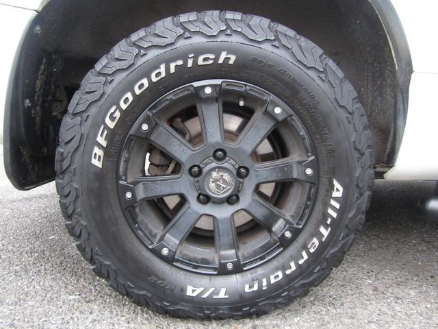 デリカＤ：５ Ｄ　パワーパッケージ　リフトＵＰカスタム　７人乗り　ストラーダ７型メモリナビ　ＢＴオーディオ　地デジ　両パワスラ　フリップダウンモニター　ＧｉギアＦプルバー　サイドステップ　ソリッドレーシング＋ジオランダー　ＥＴＣ（69枚目）