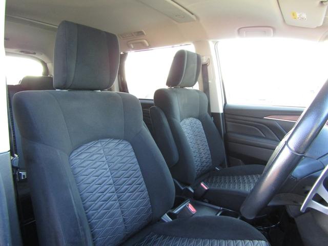 デリカＤ：５ Ｐ　１０．１型メモリナビ　ＣＤ／ＤＶＤ再生　ＢＴオーディオ　地デジ　両パワスラ　アラウンドビューモニター　エレクトリックテールゲート　ヒーター付き電動シート　ＥＴＣ　ＬＥＤライト　ｅアシスト（26枚目）