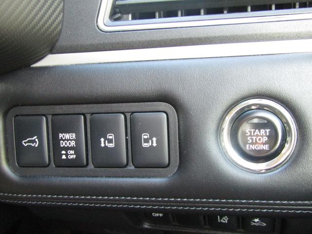 デリカＤ：５ Ｐ　１０．１型メモリナビ　ＣＤ／ＤＶＤ再生　ＢＴオーディオ　地デジ　両パワスラ　アラウンドビューモニター　エレクトリックテールゲート　ヒーター付き電動シート　ＥＴＣ　ＬＥＤライト　ｅアシスト（52枚目）