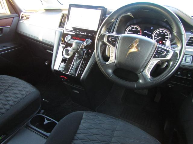 デリカＤ：５ Ｐ　１０．１型メモリナビ　ＣＤ／ＤＶＤ再生　ＢＴオーディオ　地デジ　両パワスラ　アラウンドビューモニター　エレクトリックテールゲート　ヒーター付き電動シート　ＥＴＣ　ＬＥＤライト　ｅアシスト（62枚目）