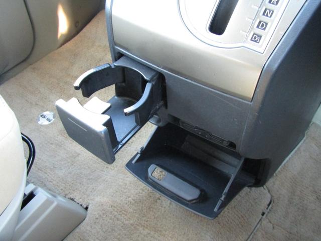 デリカＤ：５ Ｇ　パワーパッケージ　ＮＥＷカラーカスタム　７人乗り　アルパイン７型ＨＤＤナビ　ＣＤ／ＤＶＤ再生　地デジ　電動スライドドア　後席フリップダウンモニター　フロントプロテクター　ＥＴＣ　バックカメラ　クルーズコントロール（39枚目）