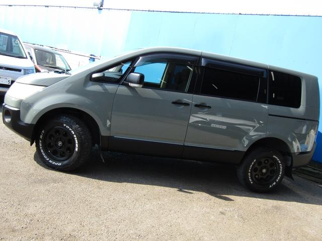 デリカＤ：５ Ｄ　パワーパッケージ　ＮＥＷカラーリフトＵＰカスタム　７人乗り　カロッツェリア楽ナビ　ＣＤ／ＤＶＤ再生　地デジ　両パワスラ　バックカメラ　社外１６ＡＷ＋オープンカントリー　ＥＴＣ　シートヒーター　ＪＡＯＳフラップ（21枚目）