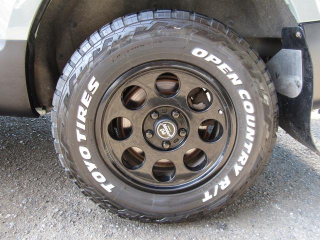 デリカＤ：５ Ｄ　パワーパッケージ　ＮＥＷカラーリフトＵＰカスタム　７人乗り　カロッツェリア楽ナビ　ＣＤ／ＤＶＤ再生　地デジ　両パワスラ　バックカメラ　社外１６ＡＷ＋オープンカントリー　ＥＴＣ　シートヒーター　ＪＡＯＳフラップ（23枚目）