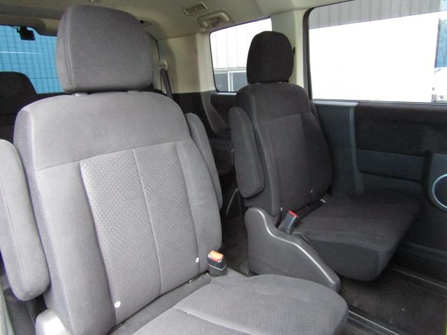 デリカＤ：５ Ｄ　パワーパッケージ　ＮＥＷカラーリフトＵＰカスタム　７人乗り　カロッツェリア楽ナビ　ＣＤ／ＤＶＤ再生　地デジ　両パワスラ　バックカメラ　社外１６ＡＷ＋オープンカントリー　ＥＴＣ　シートヒーター　ＪＡＯＳフラップ（33枚目）