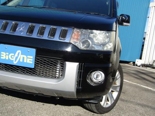 デリカＤ：５ Ｇ　パワーパッケージ　７人乗り　７型ＨＤＤナビ　ＣＤ／ＤＶＤ再生　地デジ　両パワスラ　バックカメラ　後席フリップダウンモニター　１オーナー　ＥＴＣ　クルーズコントロール　ＨＩＤヘッドライト（15枚目）