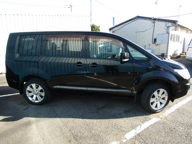 デリカＤ：５ Ｇ　パワーパッケージ　７人乗り　７型ＨＤＤナビ　ＣＤ／ＤＶＤ再生　地デジ　両パワスラ　バックカメラ　後席フリップダウンモニター　１オーナー　ＥＴＣ　クルーズコントロール　ＨＩＤヘッドライト（23枚目）