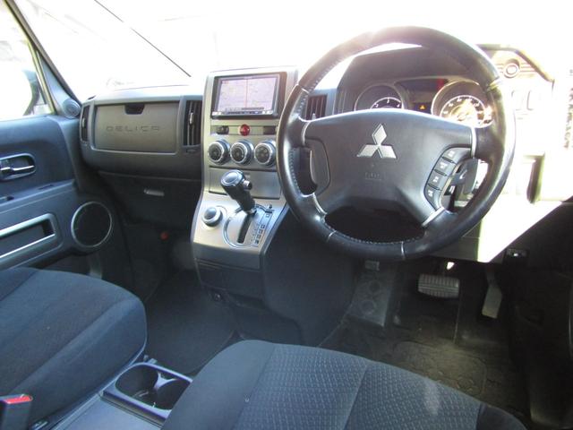 デリカD:5 D パワーパッケージ 7人乗り リフトUPカスタム カロッツェリア楽ナビ CD/DVD再生 BTオーディオ 地デジ 両パワスラ バックカメラ エルフォード16AW JAOSサイドステップ ETC シートヒーター(30枚目)