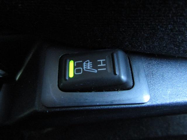 デリカD:5 D パワーパッケージ 7人乗り リフトUPカスタム カロッツェリア楽ナビ CD/DVD再生 BTオーディオ 地デジ 両パワスラ バックカメラ エルフォード16AW JAOSサイドステップ ETC シートヒーター(48枚目)